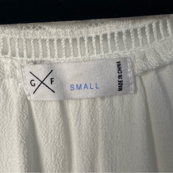 Gentle fawn / boho oversized floral button down blouse - Picture 6 of 7